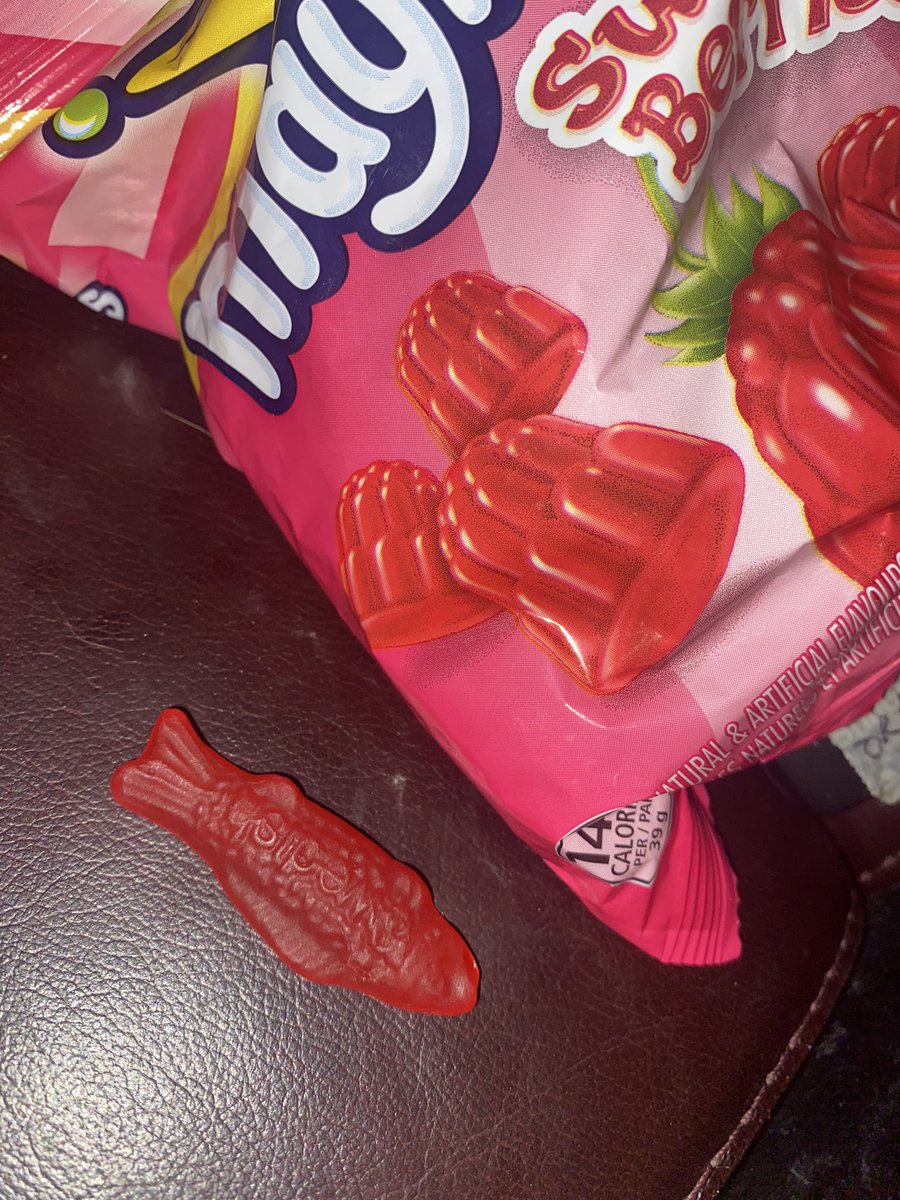 Khaos_55's tweet photo. Just found a Swedish fish in my Swedish Berries..this some kind of DLC I didn’t hear about? https://t.co/fybZeSFUaQ