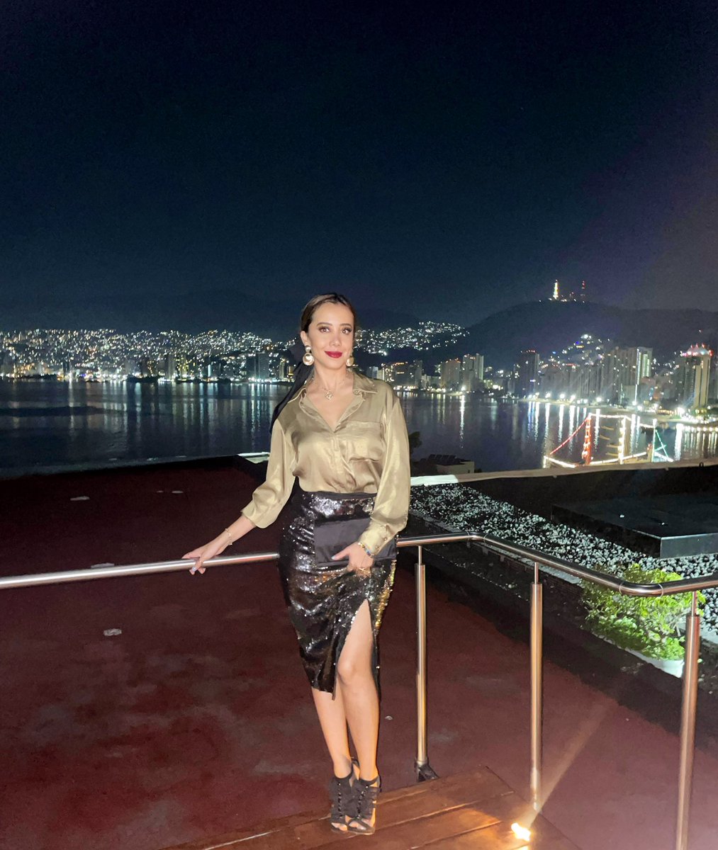 Muchas gracias a <a href="/AHETA1/">A H E T A</a> de #Acapulco por permitir acompañarlos a su posada a su Presidente <a href="/AlejandroDom66/">Alejandro Dominguez</a> y agremiados por trabajar de manera conjunta con <a href="/Sectur_Guerrero/">Secretaría de Turismo de Guerrero</a> en este #2022, así como agradecer la anfitrionia de <a href="/Beccoalmare/">Becco al mare</a> siempre una delicia.