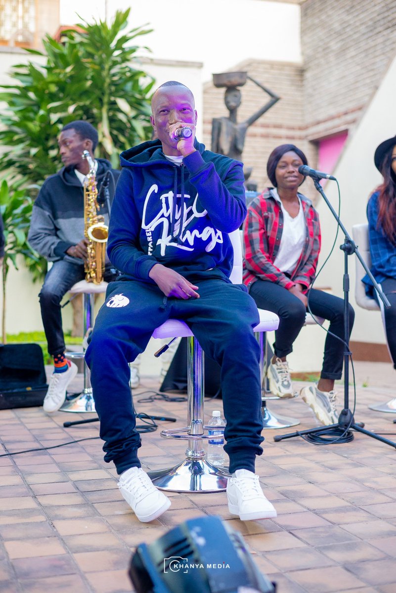 Big shout out to <a href="/CityOfKings_Byo/">City Of Kings Apparel</a> Apparel for keeping your boi looking fly 👌🏽 they want you to be at the #ILoveMsizkay Concert this Saturday &amp; we are giving away 3 tickets to the first 3 people who can name 3 artists featured on Msiz'kay's latest EP #LoveAndAmapiano 🎵❤🎹