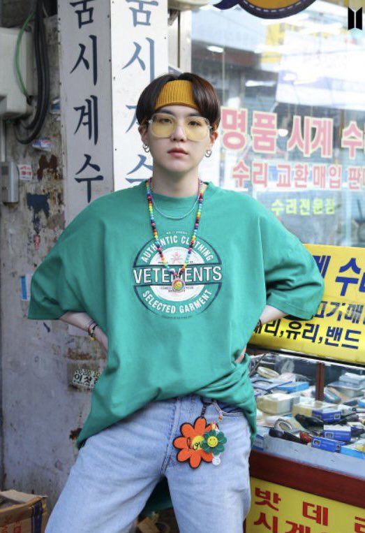 yeaaaahimhobi's tweet photo. My father dressed as yoongi for my bts themed birthday party this year! Honestly the best day of my life 😭🥰 https://t.co/IN2PRg9e8C