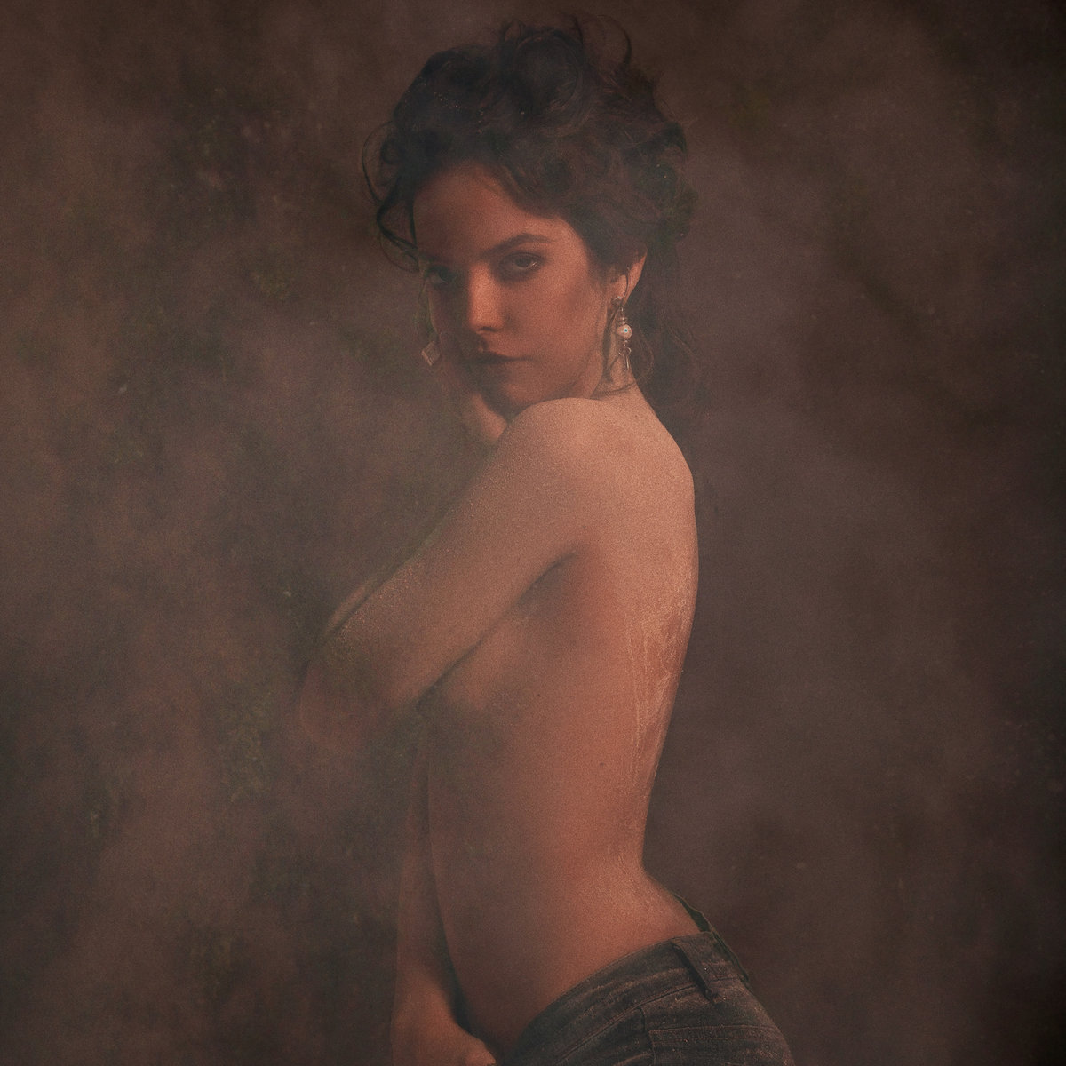 Wrote about the mini-psychological-epic that is Lash's (<a href="/callme_lash/">Lash</a>) 'House of Women.' Out on <a href="/EditionsApp/">Éditions Appærent</a> 

Review tinyurl.com/2uazc6sa

Blog thasound.blogspot.com