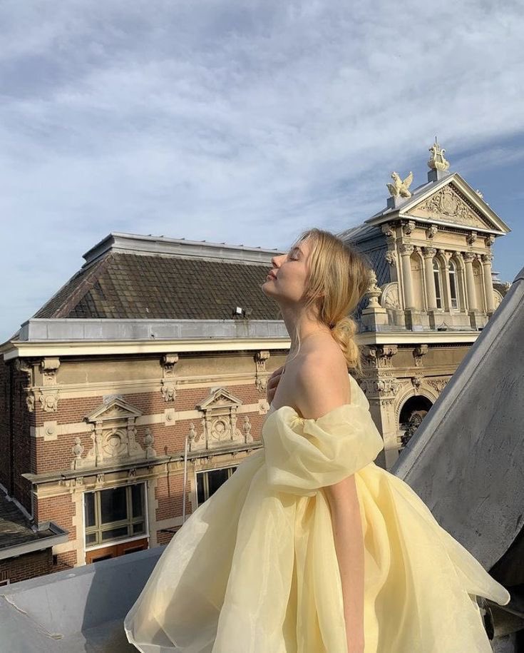 folkloreluvrx's tweet photo. i love these outfits so much. i already have the yellow dress and it looks so fucking cute https://t.co/zpTCgHkVhN