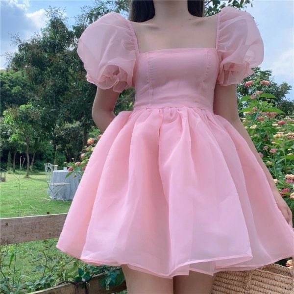 folkloreluvrx's tweet photo. i love these outfits so much. i already have the yellow dress and it looks so fucking cute https://t.co/zpTCgHkVhN