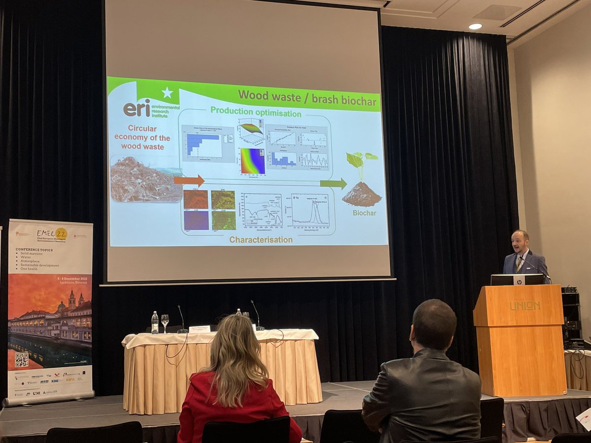 Fantastic! ERI staff @LydiaNiemi & @S_Pap87 presented their #environmental #research at the 22nd European Meeting on Environmental Chemistry in Ljubljana Slovenia! 🇸🇮 

#OneHealth #OHBP #pharmapollution #nutrients #nutrientrecovery #water #watertreatment #biochar #conference