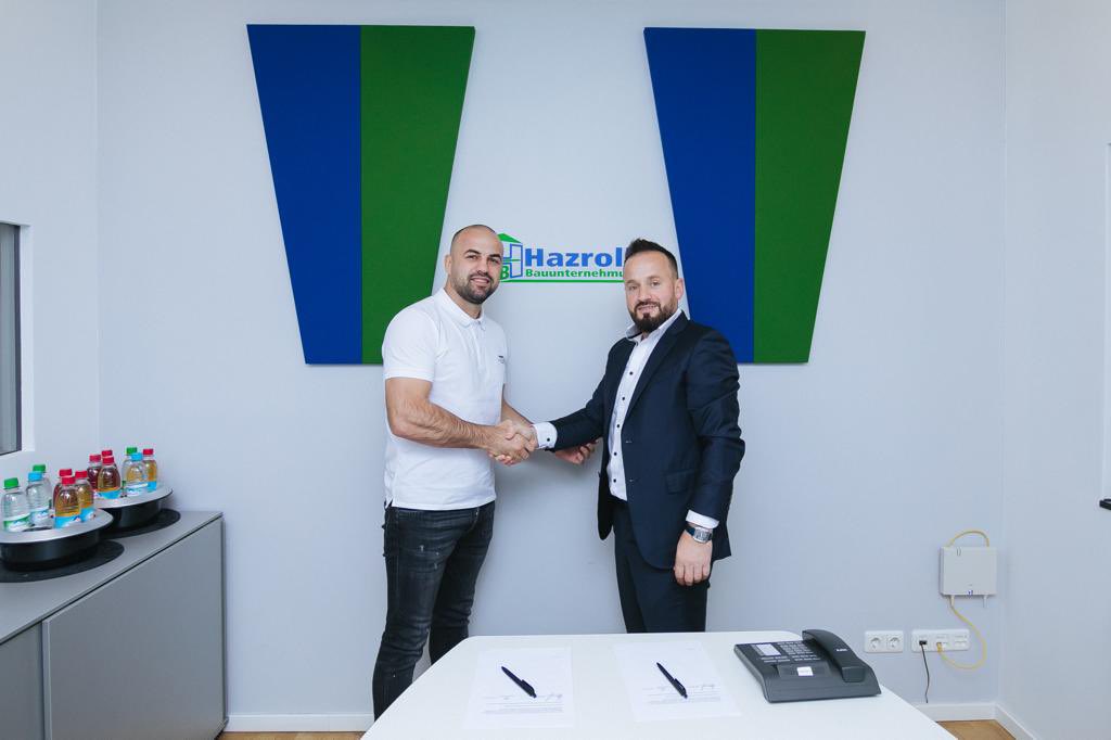 ShefatIsufi's tweet photo. I inform you that we have signed a new contract with the company Hazrolli GMBH with owner Burim Hazrolli.
With Burim, also my manager, we will try new challenges and bring other titles.
Thank you all for your support! 🇦🇱🇽🇰🇩🇪 

#worldchampion #newmanagement #teamisufi https://t.co/TQlQJAFKAP