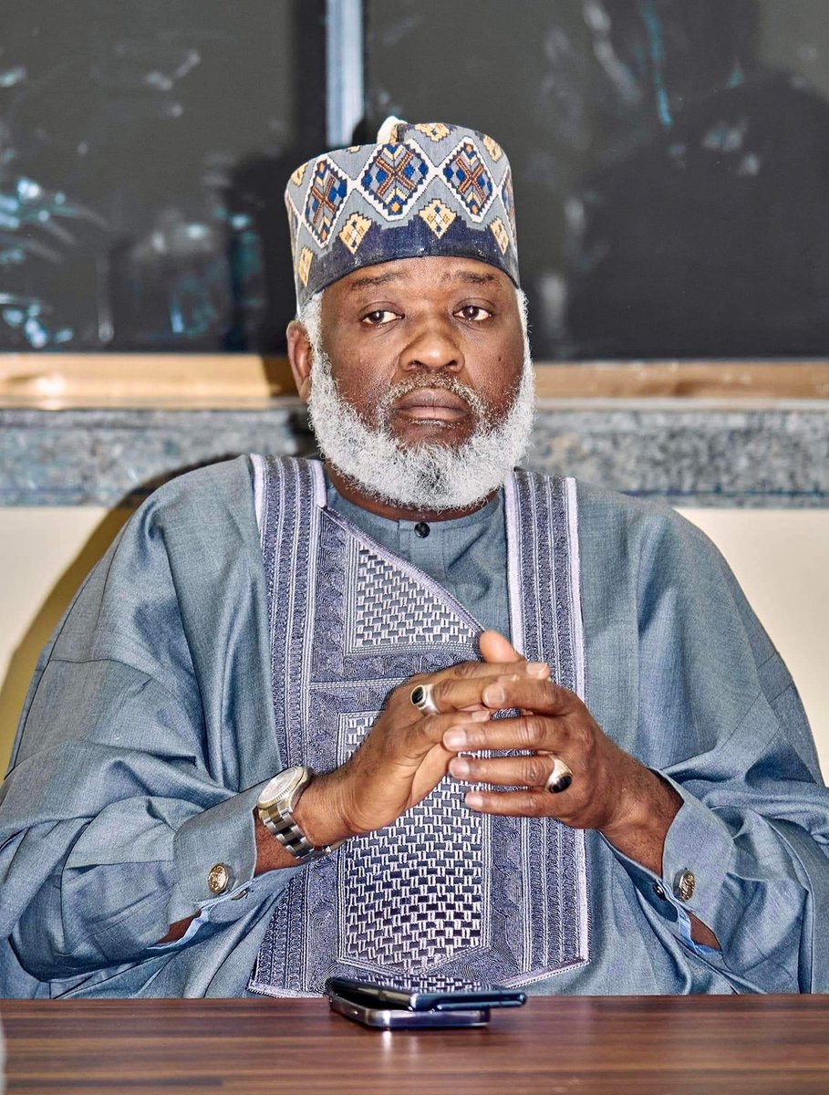 Engr_Alkasimfge's tweet image. WAKE DANWURI..