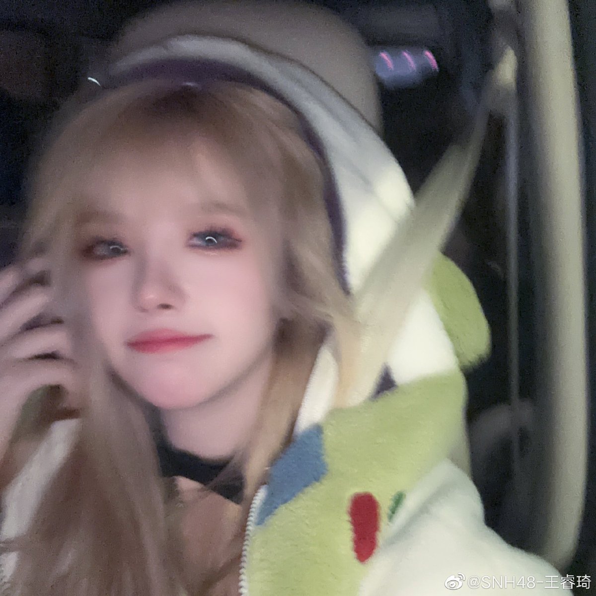 wfgrrb's tweet photo. 221208 왕루이치 웨이보 (2)

#王睿琦 #왕루이치 #Wangruiqi #SNH48 https://t.co/sPQ4qR9yvB