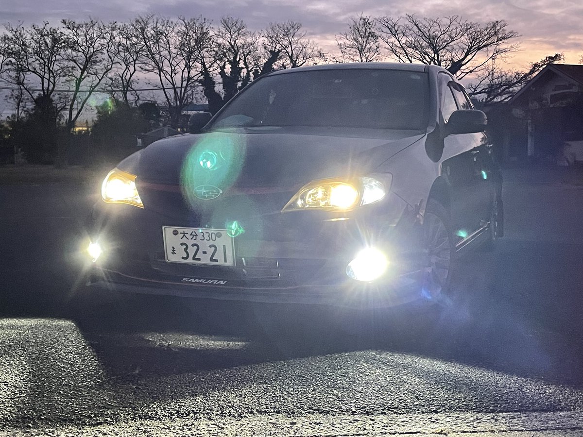 impreza_zu's tweet photo. フォグランプも変えてみたよ〜。
みなさんはどの色が好きですか？
ちなみに、公道では青色は違反だから使わないようにねψ(｀∇´)ψ https://t.co/tH5PcZHsz4