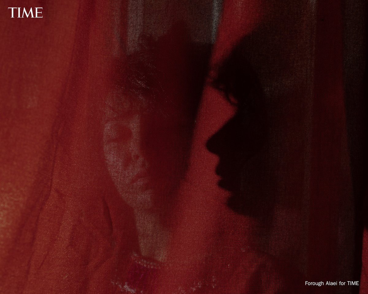 TIME's tweet photo. The Women of Iran are TIME's 2022 Heroes of the Year #TIMEPOY https://t.co/WbQpIKLPje https://t.co/ip5oNE5rBB