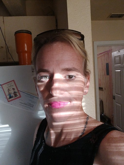 If eyes are the windows to the soul, what do see thru the windows? https://t.co/DGetLhPvW7<a href="/tag/newprofilepic"class="tags"><span>#newprofilepic</span></a>