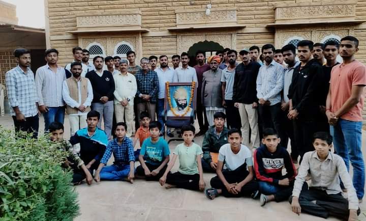 shri_kys's tweet image. देशभर में संस्थापक श्री को दी श्रद्धांजलि
श्री क्षत्रिय युवक संघ के संस्थापक पूज्य श्री तनसिंह जी की 43वीं पुण्यतिथि पर स्वयंसेवकों व समाजबंधुओं ने देश भर में कार्यक्रम आयोजित कर उनके प्रति श्रद्धा प्रकट की एवं उनके बताए मार्ग पर चलने के संकल्प को दृढ़तर 1/8