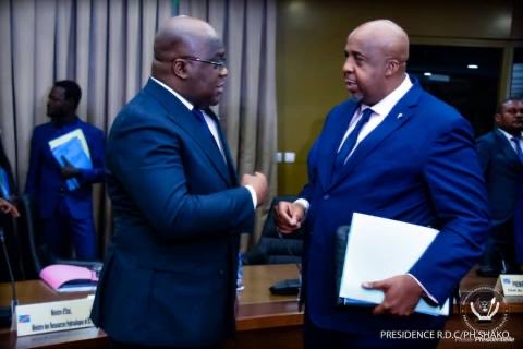 BillyKambale1's tweet photo. @molendosakombi notre fierté. 

Un étalon !! https://t.co/RZbBHwAnVr