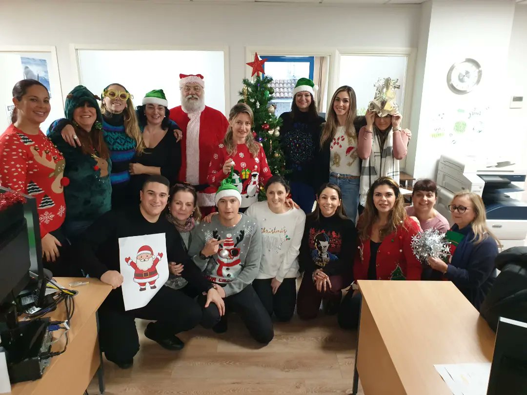 ThinkingGreenGI's tweet photo. Are you wearing your Christmas jumper today? Monies raised today for Save the Children fund 🎄💪💚
#deptofenvironment #xmasjumper #SaveTheChildren https://t.co/AXtOMIYQXN