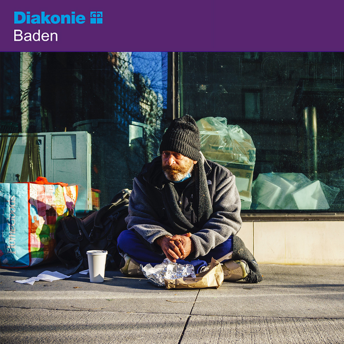 Jede Nacht im Freien kann tödlich sein: Wohnungslose sind der Kälte schutzlos ausgeliefert.
Wie kann man Obdachlosen helfen?
Unsere Info zur Kältehilfe: diakonie-baden.de/verband/sozial…
#obdachlosigkeit #winter #kälte #kältehilfe