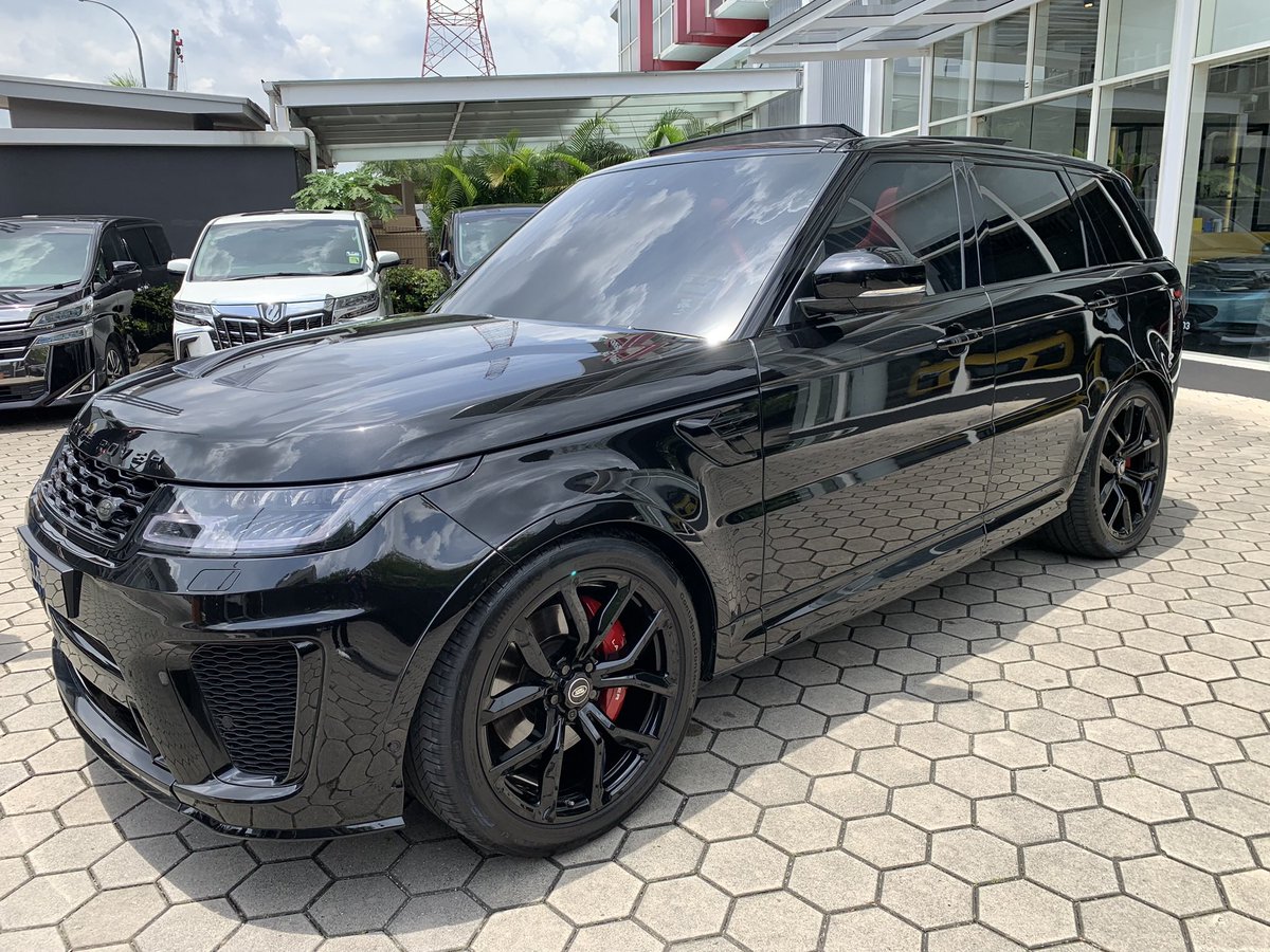 LAND ROVER SPORT SVR FOR SALE !! 
- make 2018 
- registered 2020
- 5.0 
- Used