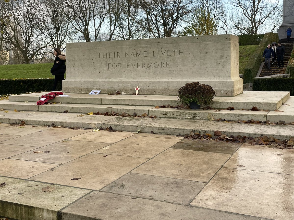LHumanities's tweet photo. Very poignant visit to Essex Farm cemetery. Heading to Langemark German cemetery now, which contains the names of the German Student Battalions who lost their lives in 1914 https://t.co/LPGroGawVl