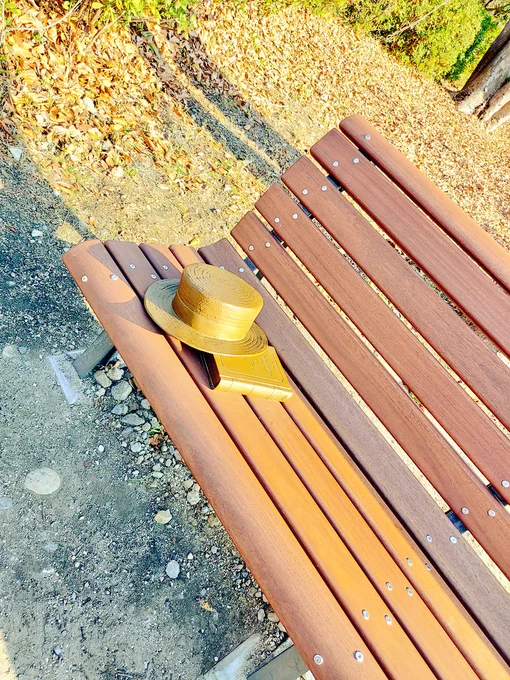 紅の豚、耳をすませば、コクリコ坂、ゲド戦記15箇所くらい広大な中にあるから全部探すのはなかなか大変 