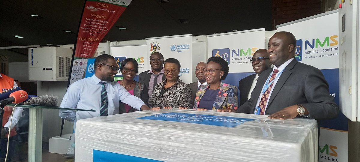 Makerere University Lung Institute (@lung_institute) on Twitter photo The Vaccines has been recieved by the Minister of Health <a href="/JaneRuth_Aceng/">Dr. Jane Ruth Aceng Ocero</a> with the Tokomeza Ebola Trial Team led by the PI <a href="/brucekirenga/">Bruce Kirenga</a> and <a href="/WHOUganda/">WHO Uganda</a>
#TokomezaEbola The Vaccines has been recieved by the Minister of Health <a href="/JaneRuth_Aceng/">Dr. Jane Ruth Aceng Ocero</a> with the Tokomeza Ebola Trial Team led by the PI <a href="/brucekirenga/">Bruce Kirenga</a> and <a href="/WHOUganda/">WHO Uganda</a>
#TokomezaEbola