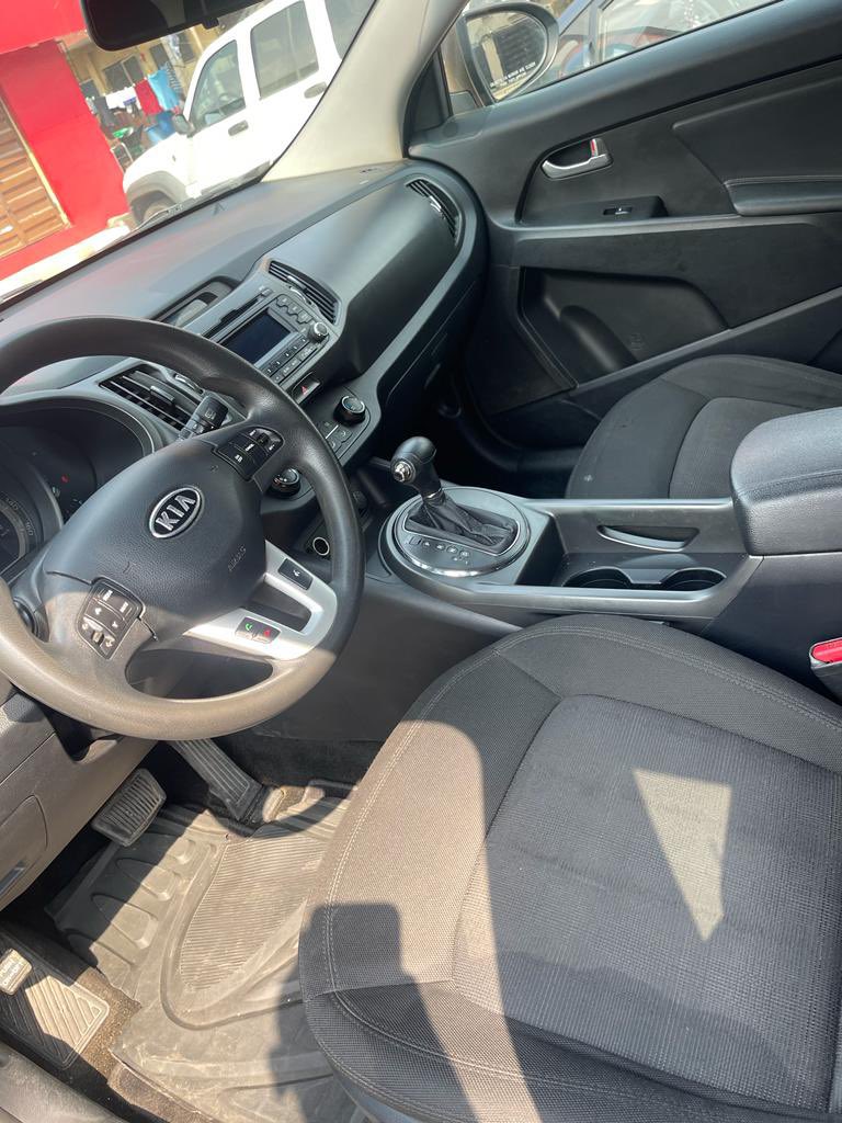 ArewaAuto's tweet image. PLS👏👏👏RETWEET 

FOR SALE!!!

KIA SPORTAGE 
YEAR:2012

PRICE:7M💰💰💰
LOCATION: LAGOS 
CONDITION: FOREIGN USED 

DUTY✅
DM📩
WHATSAPP📲08032629387
CALL📞08032629387 
#arewamotors #referandearn #luxury