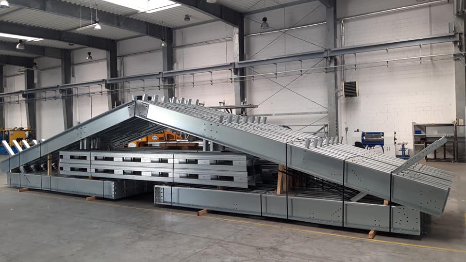 constraco's tweet photo. Constraco- based in Poland, Gdańsk, producer of steel structures of system halls. We have many years of experience in providing services related to the production of steel infrastructure.
➡️ We carry out projects in the production of steel structures of halls #GALBOX. https://t.co/9RJuoZV2Z1