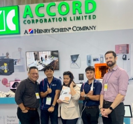 3DISC_Inc's tweet photo. The Thailand Dental Show is underway! Come and meet us on the booth of our local partner @Accord Henry Schein  #3DISCaroundtheworld #intraoralscanner #digitalimpressions #dentistry #smile #digitaldentistry #digitaldentist #dentist #orthodontics https://t.co/5puw2N6L1Q
