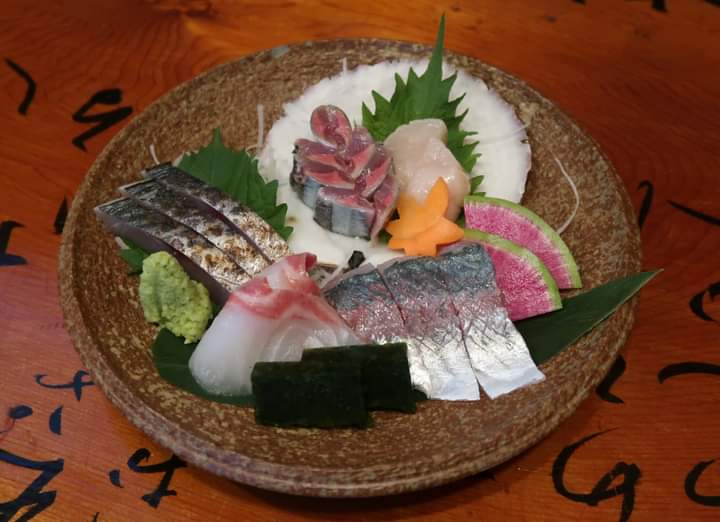hirokiatarashi's tweet photo. 蟹の醍醐味が、てんこ盛りの「香箱かに」今年いただいた煮物のベストの「鴨の治��煮」 東中野・和ごはん一献丸屋 #東中野流　

https://t.co/zxPrm8VyVw https://t.co/a3WJpzSJNg