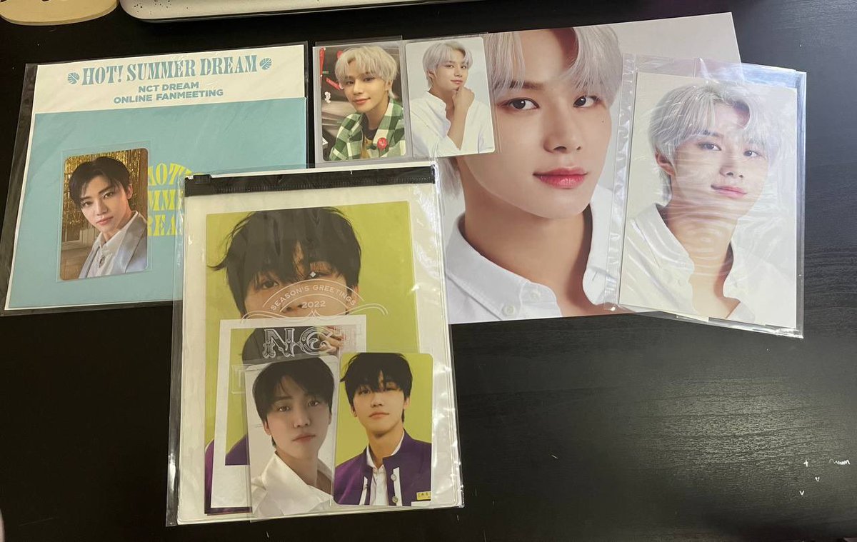 WTS FAST
Want to clear all my nct collection
🌸QYOP  will accept reasonable price 
🌸don’t quote too low tq
DM IF INTERESTED 🫶🏻
⭐️have scratches and pc mark 
‼️JAEMIN HOT SUMMER AR PC HAVE SCRATCHES 
‼️MD AND MERCH SELL IN SET ONLY NOT SELLING PC ONLY 
#pasarNCT #pasarNCTmy