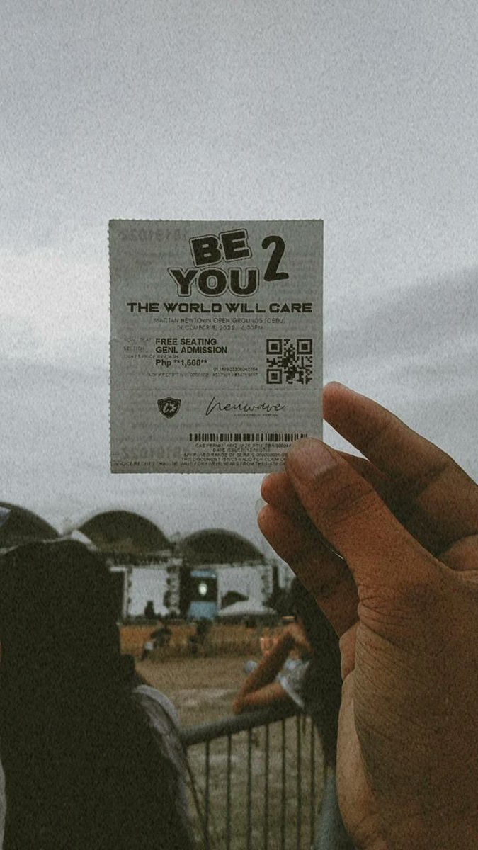 shnfsc2's tweet photo. See you in a bit #XIUCHEN
#BEYOU2Cebu https://t.co/WXUXIWVjLa