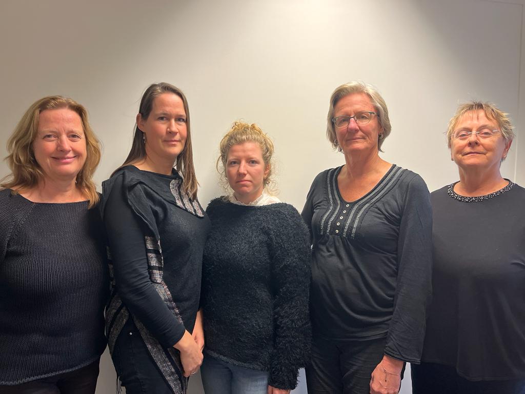 Our #MakeWay team wears black on Thursdays to show our respect for women and girls who are resilient in the face of violence. Gender-based violence affects girls and women in general and those with a disability even more. We strongly support the #16dayscampaign to end this. #SRHR