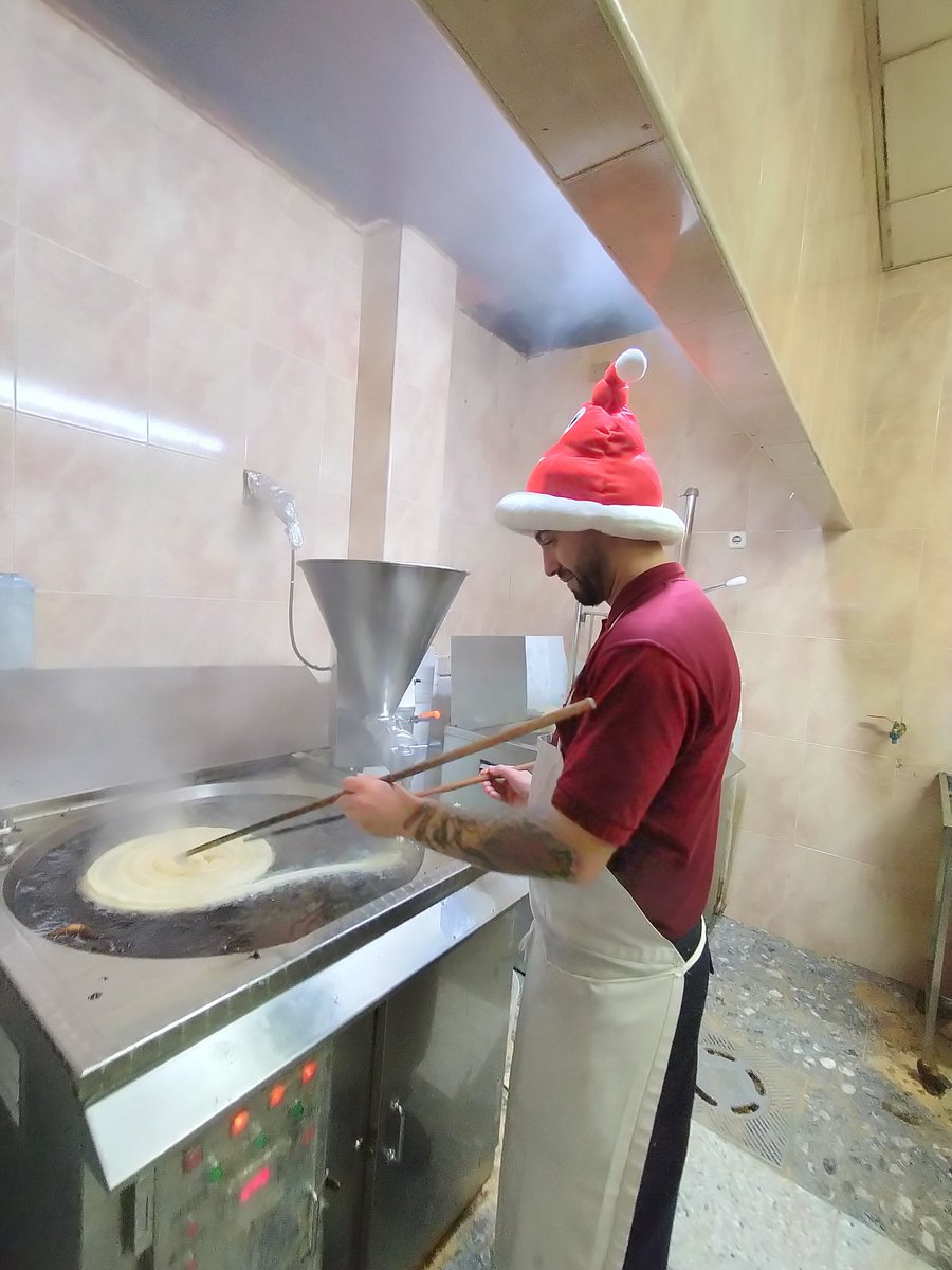 SGrapas's tweet image. Ya llego la navidad a la churrería!! 🎉☃️❄️