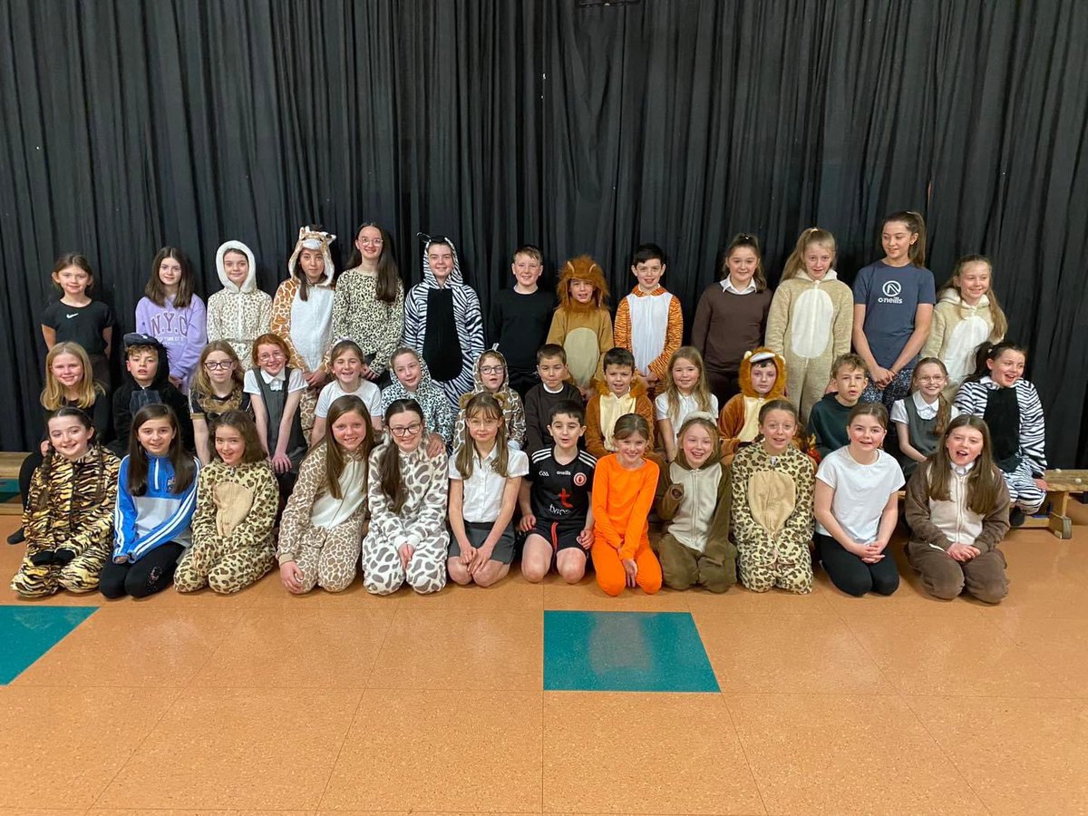 AnMhaigh's tweet photo. 𝐀 𝐍𝐈𝐆𝐇𝐓 𝐀𝐓 𝐓𝐇𝐄 𝐌𝐔𝐒𝐈𝐂𝐀𝐋𝐒 
𝑴𝑬𝑬𝑻 𝑻𝑯𝑬 𝑪𝑨𝑺𝑻

ITS OPEN SHOW DAY! 

Tonight will be our first show of 𝐴 𝑁𝑖𝑔ℎ𝑡 𝐴𝑡 𝑇ℎ𝑒 𝑀𝑢𝑠𝑖𝑐𝑎𝑙𝑠! Meet the children who will be taking to the stage over the 4 nights! 

https://t.co/pGkEQx52B2 https://t.co/b7tFH1u2A1