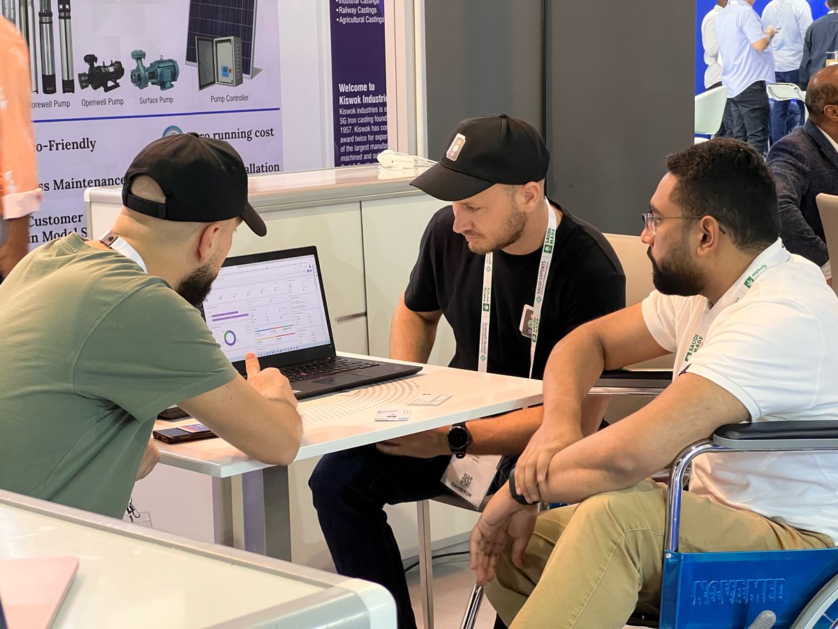 AlchemistAdvan1's tweet image. Last day of Big5. Team is on 🔥. 
Visit us at ‘1F11’ Trade Centre, Dubai. 

#Zuper #FieldServiceSolution