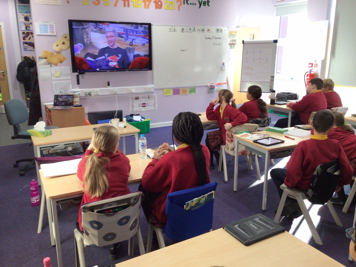 MrCStJames's tweet photo. Travelling around the world with the @flying4life #adventadventure @StJamesYear6 @StJamesChorley
Most of us had never heard of Arnhem Land in #Australia @ukinaustralia https://t.co/I4FOvEEs6k