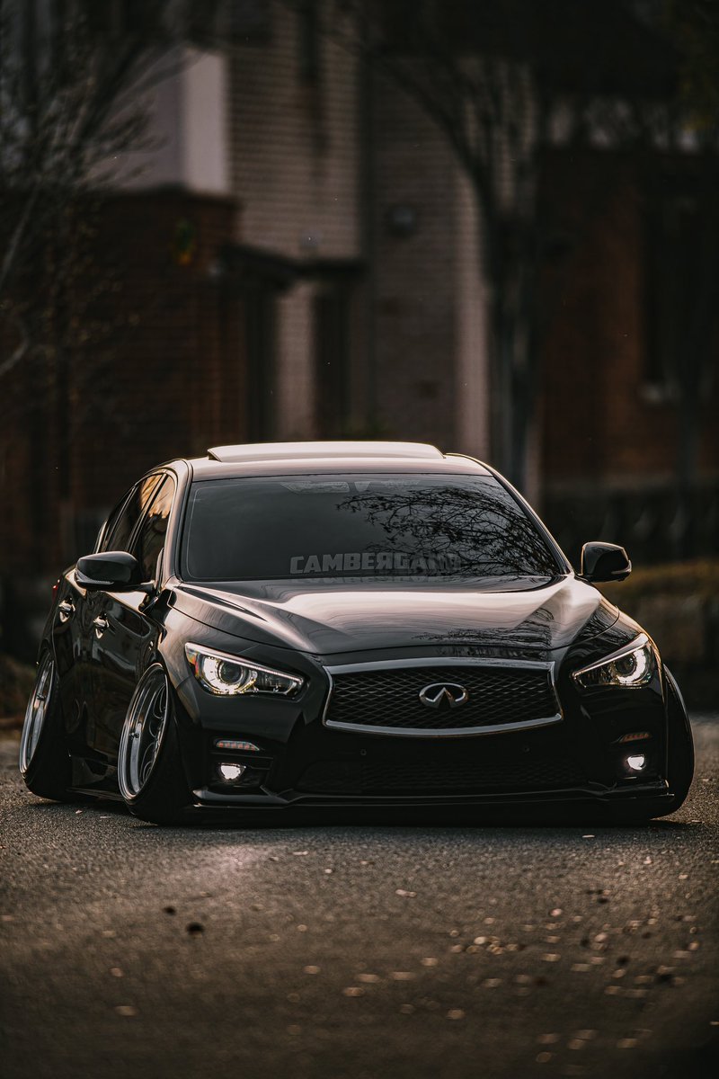 つばへーが車撮らせてくれた😊

遠いとこからありがとう🙂