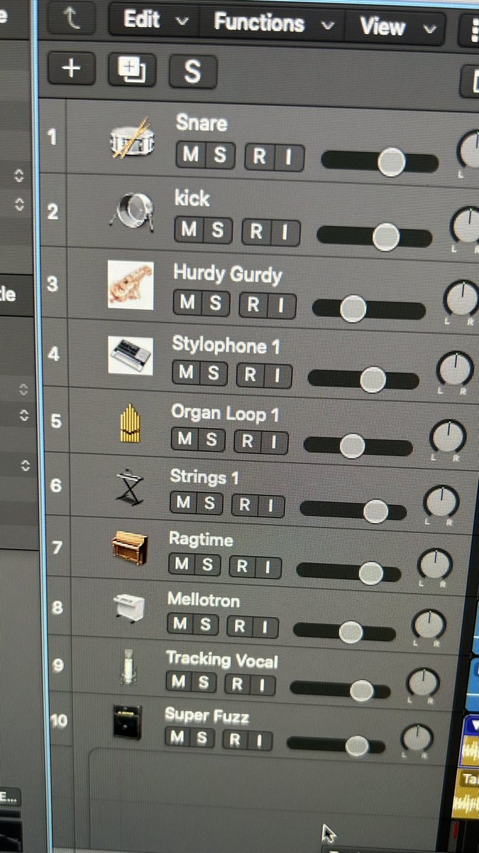 In a bit of a song writing slump at the moment. Only written 7 songs in the last month, and only 2 of those are maybe useable. 
So instead I’m trying to cover a seldom covered Beatles track. Anyone want to guess so far? Still a lot of recording and mixing to go.
