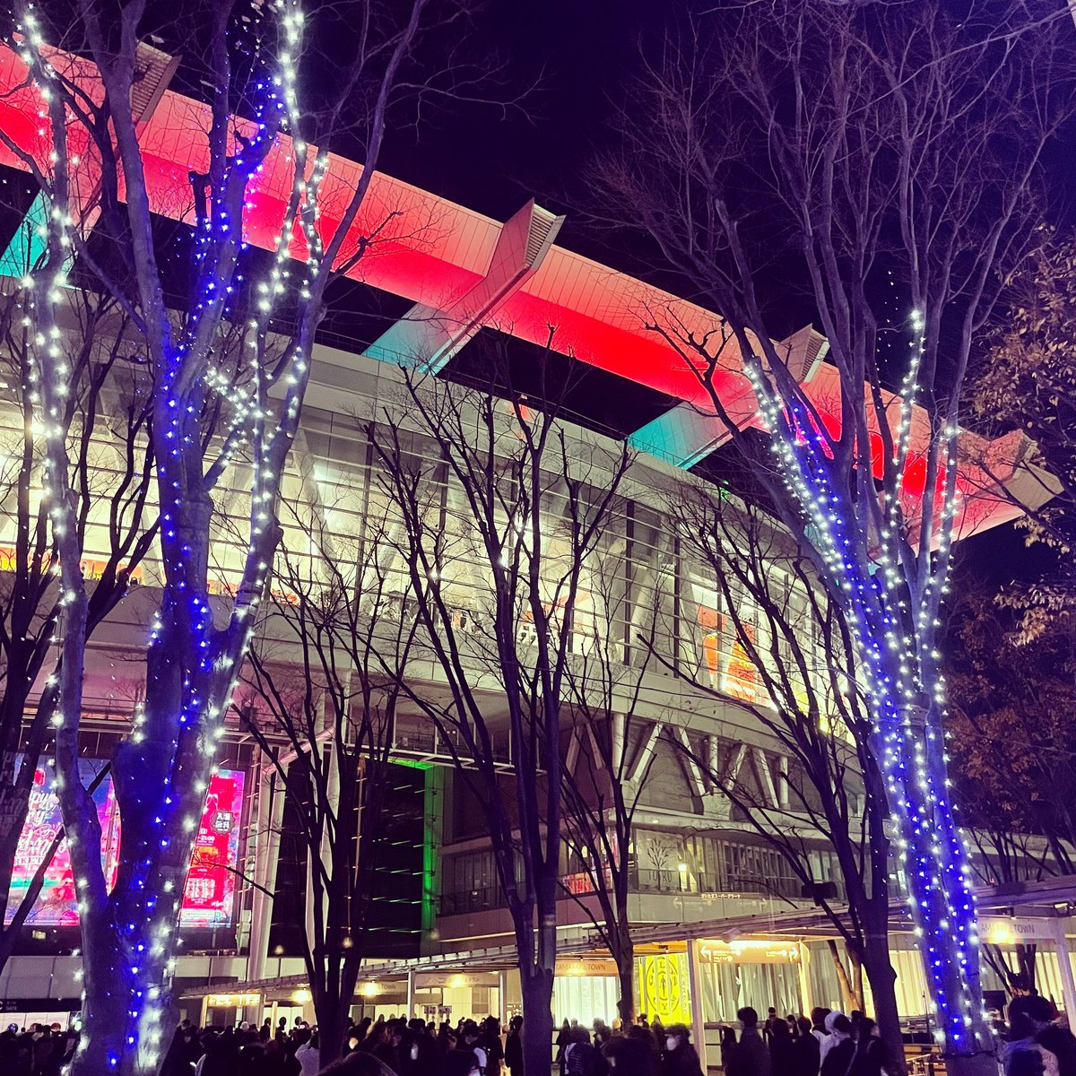 久々の外出！
Creepy Nutsのワンマン来た！