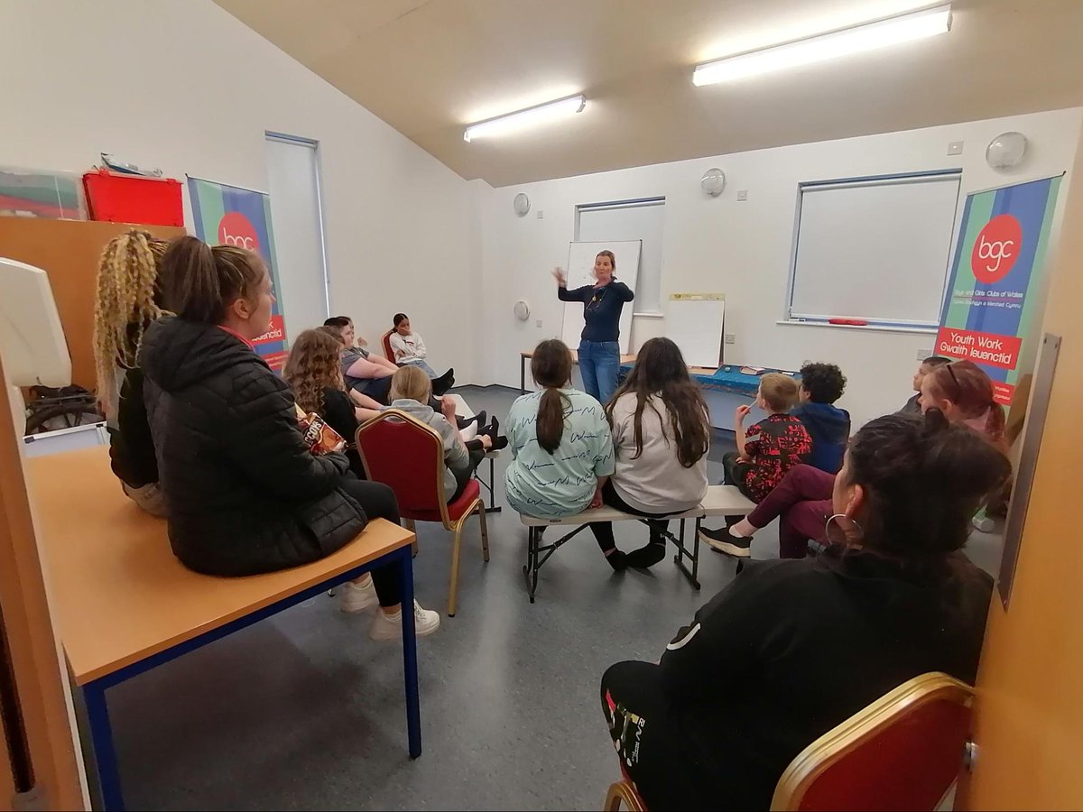 Yesterday <a href="/LodgebgcWales/">The Wellbeing Lodge</a> hosted a productive &amp; insightful meeting of our Youth Forum. Thanks especially to our <a href="/WelshYouthParl/">Welsh Youth Parliament</a> member Harrison and the many members of <a href="/BettwsBGC/">Bettws BGC</a> who attended, and to our CEO <a href="/GrantPoiner/">Grant Poiner</a> who joined us to introduce himself
