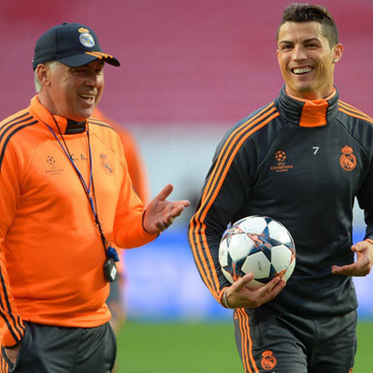 CristianoXtra tweet media