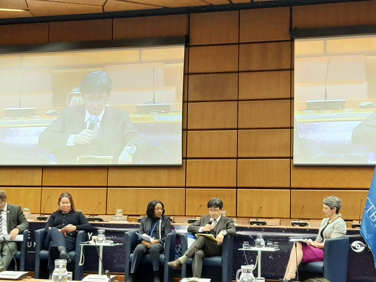 MisionVienaOI's tweet photo. #OTPCE ha logrado importantes avances pero aún hay mucho por hacer. El Simposio de Ciencia y Diplomacia nos muestra el camino a seguir. Enhorabuena a los panelistas y a la moderadora https://t.co/DRdPYRAULa