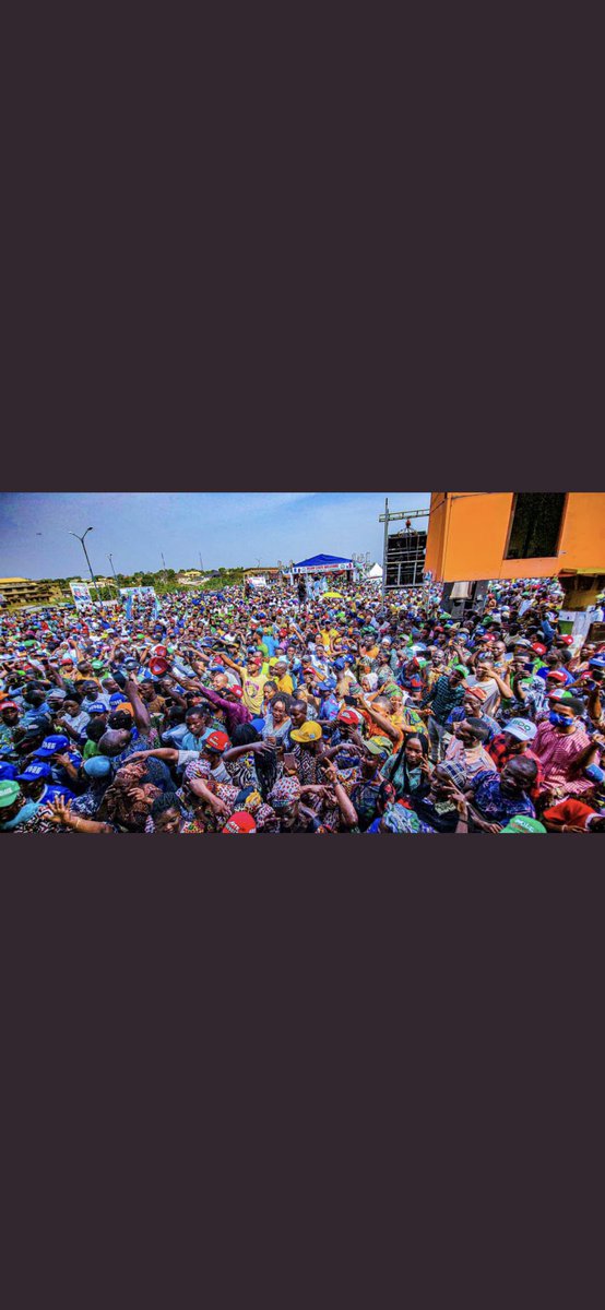 BellaJonathan15's tweet photo. At such a critical moment in our Nation’s history,We need a Leader that can build bridges and revamp our tottering economy,using his wealth Creation experience.
Nigeria 🇳🇬 Needs Atiku Abubakar
#TeamAtiku
#AtikuInOsun https://t.co/qwZHXWHrnh