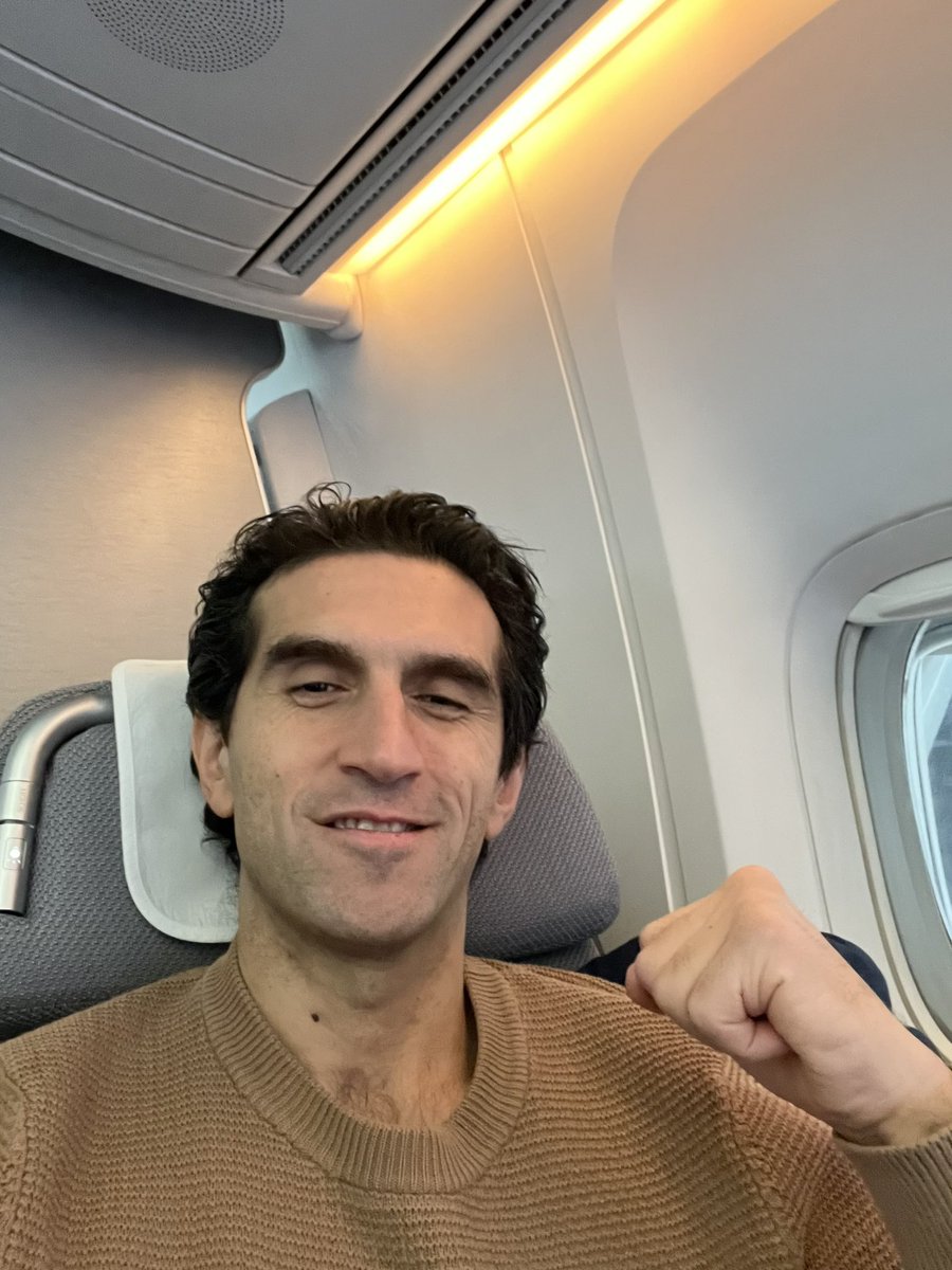 josef_fares's tweet photo. On my way to the #TheGameAwards https://t.co/TJQ3CSjr6c