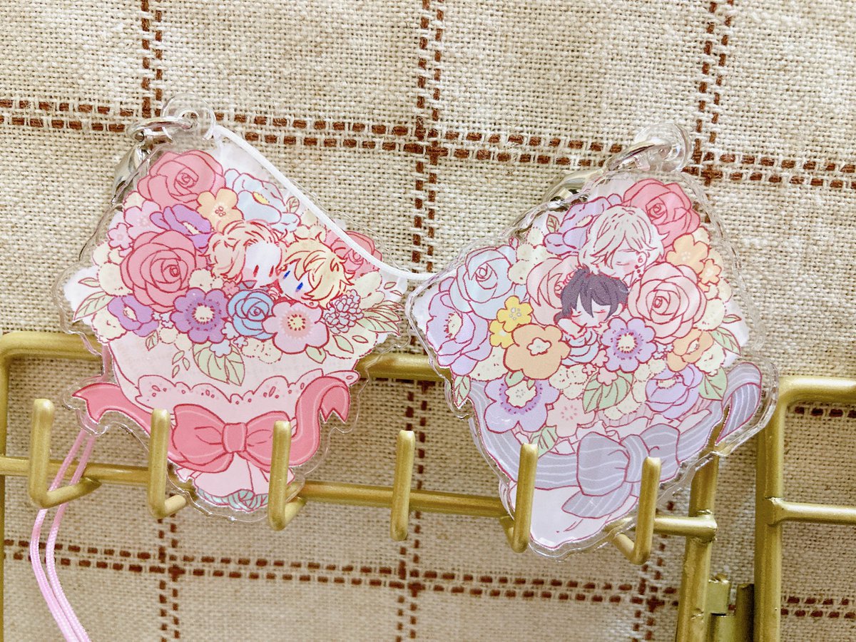 花束風💐アクキー
(マイ武、ワカ真、とらふゆ、ドラみつ) 