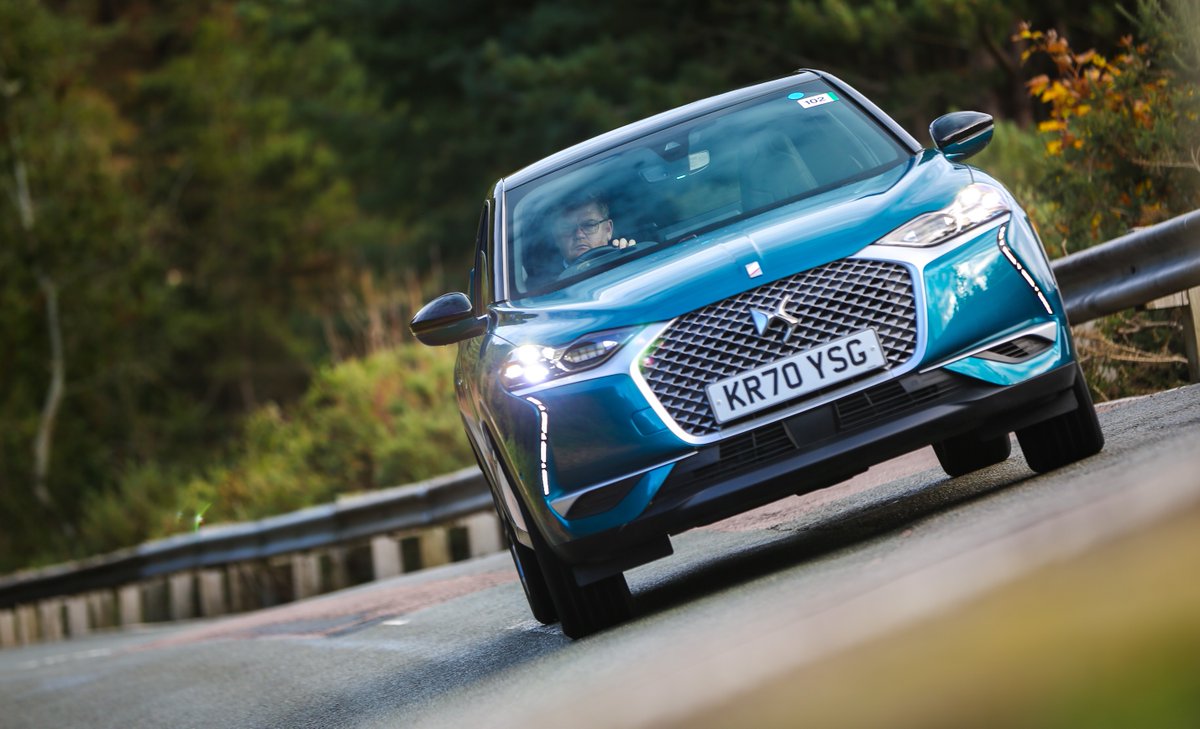 #carofthday #training #ds3 #ds #dsperformance #frenchcars #trackday #stellantis #theperformanceacademy