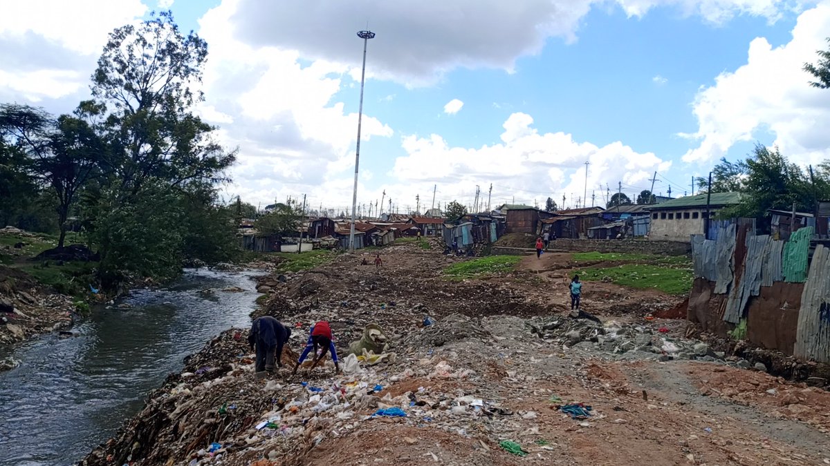 KombGreen's tweet photo. #AlongRivers
As all are waiting for Christmas ๐ Celebration @KombGreen have initialize this location as the current project towards
#NairobiRiverRestoration #GreeningSpaces
#HealthyRiparian https://t.co/6ciXokd6iQ