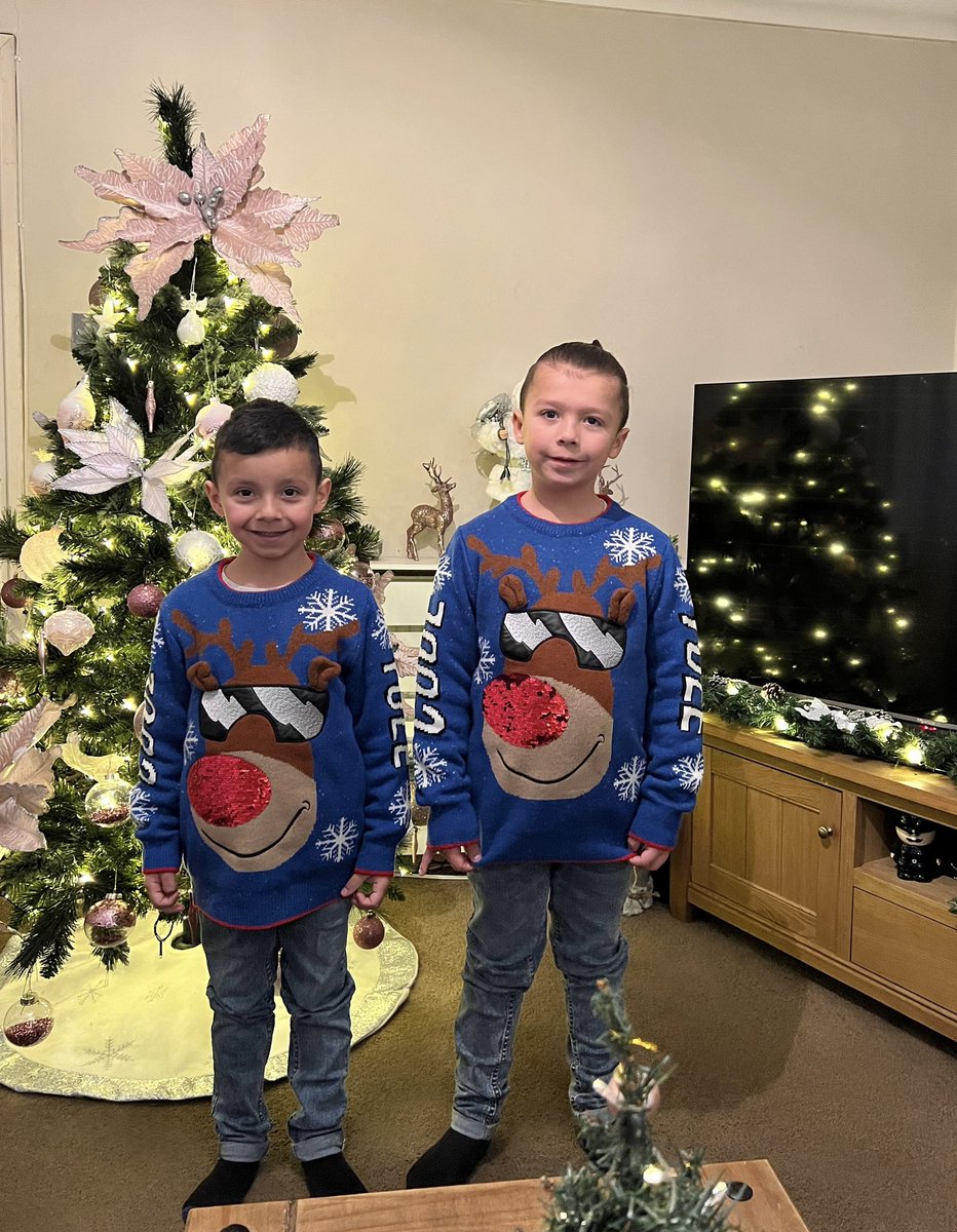 emorges's tweet image. Gethin and Iestyn all ready for Christmas jumper day 🎄🎅 Iestyn was especially excited this morning 🥰 #ChristmasJumperDay @YGCwmbran