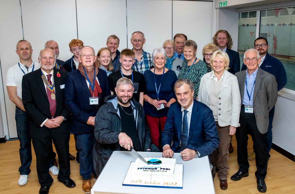 TarmacLtd's tweet photo. We’ve made a mighty splash at @SettlePool, #NorthYorkshire, with a £50,000 donation from the Tarmac Landfill Communities Fund towards renovation work 🏊🌊

Learn more: https://t.co/GVFFGoQuMA https://t.co/45Uri3cjzL
