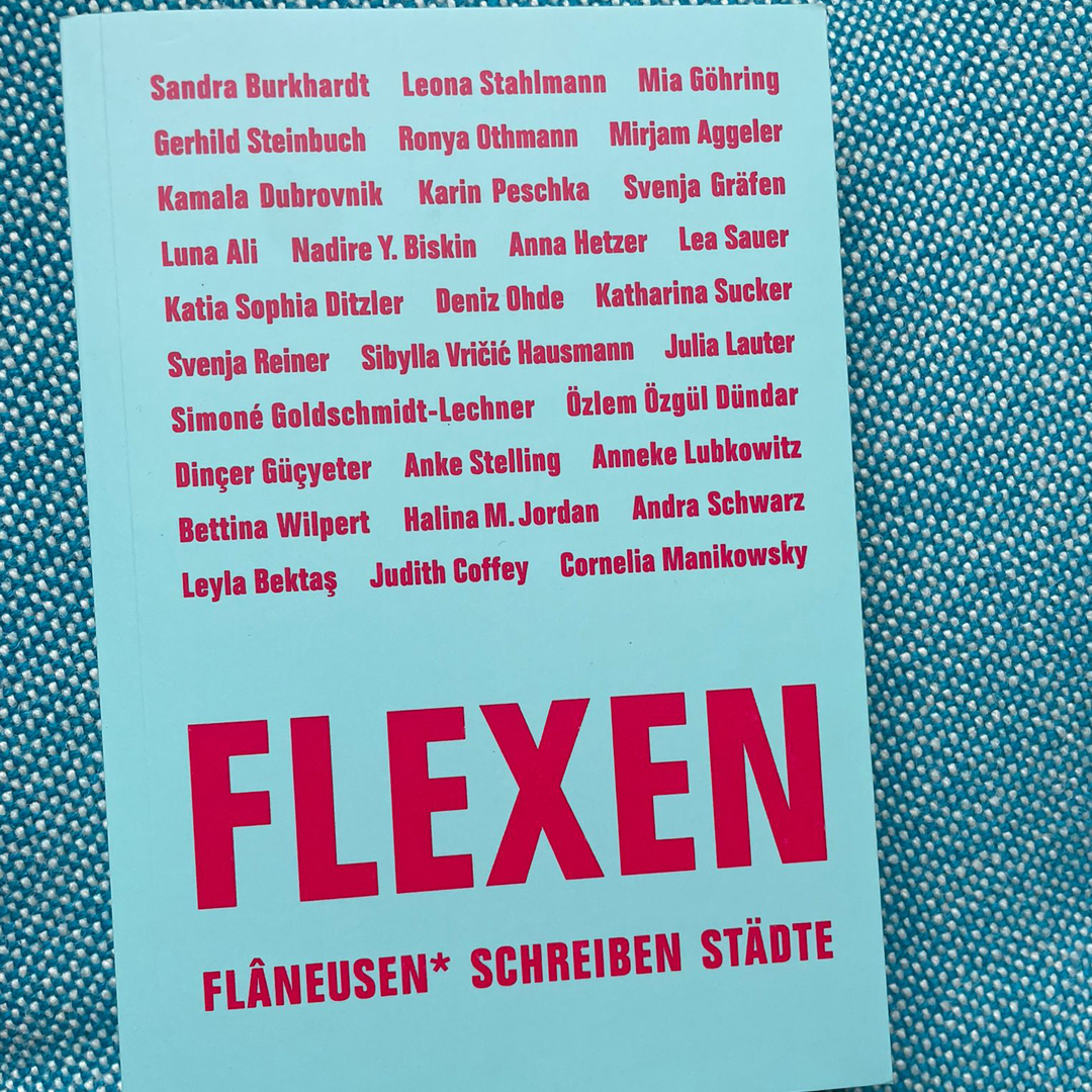 Poster_er_Child's tweet photo. Sonntag, 11.12., 16:00 im PONG 
@NRW_FORUM
Eintritt frei 
Lesung mit ÖZLEM ÖZGÜL DÜNDAR
Moderation Christine Brinkmann
#lesung #posterchild #flexen #literatur #özlemözgüldündar #düsseldorf #duesseldorf #nrwforum @Kulturliste_Dus 
https://t.co/YyWogKEKNg https://t.co/qPXr9WWYA4
