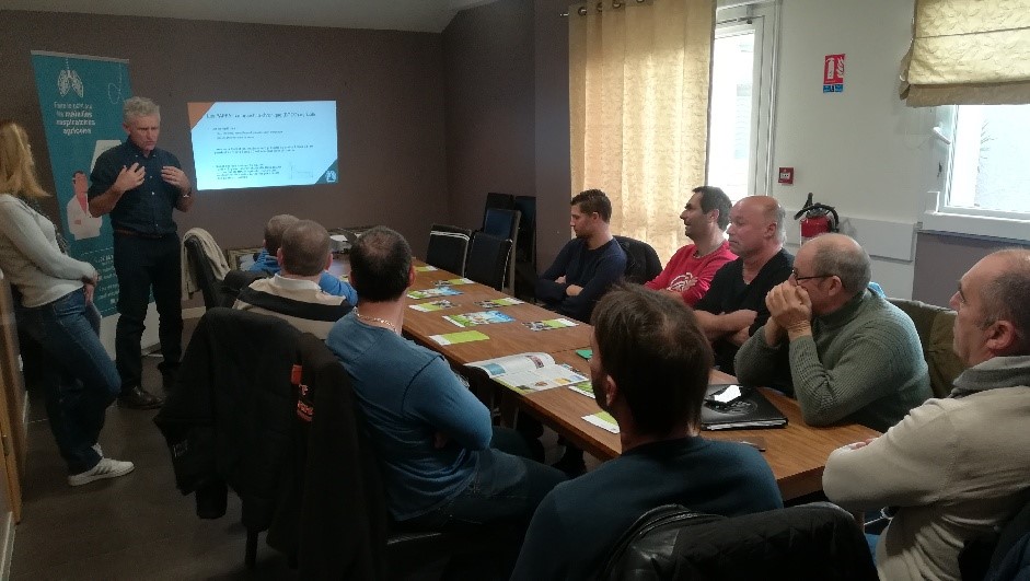 RAgricoles's tweet photo. ▶️ EN DIRECT DE SEVEUX (70)

👥 Réunion d'information sur les maladies respiratoires en #agriculture par le médecin du travail de @RAgricoles et le service de #prevention des risques professionnels de la @MSAFRANCHECOMTE https://t.co/fsBwhb1L7B