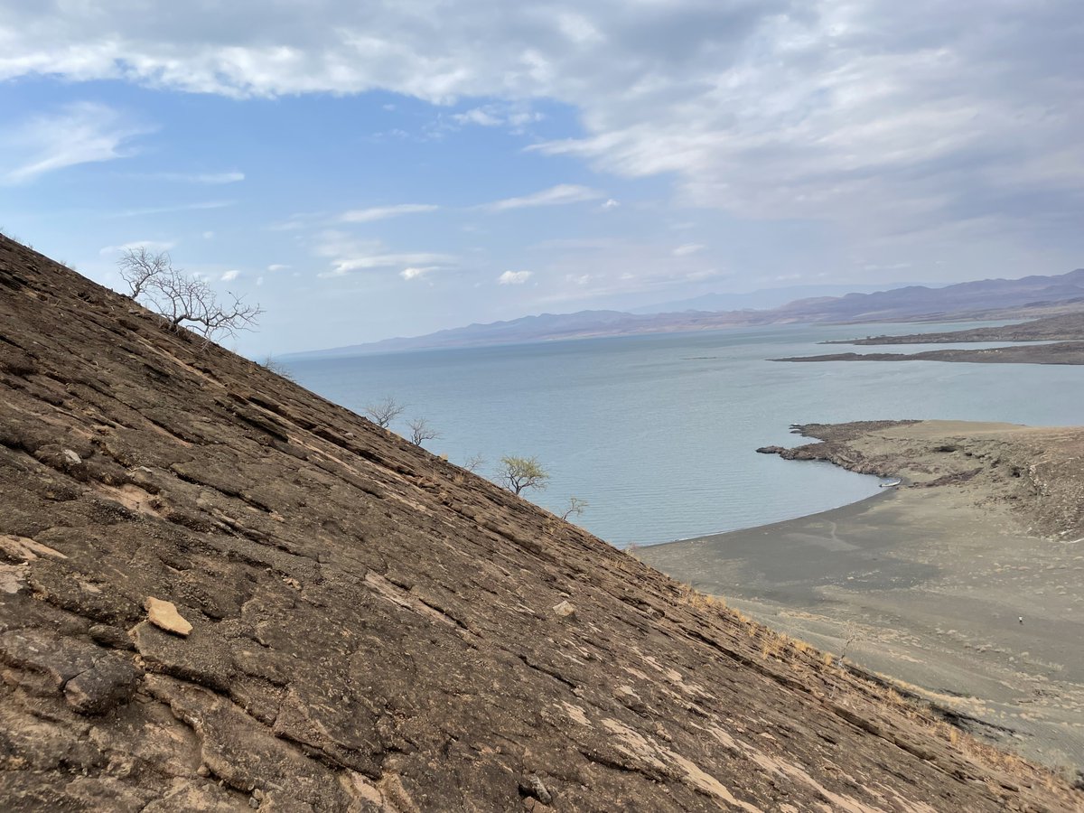 Treasures_Kenya's tweet photo. 🇰🇪  Treasure Hunt Northern Kenya: Exploring the magnificent South Island National Park &amp; Naboiyatom Crater🥰🏝️ 🚤⛵
#MagicalKenya #TembeaKenya #ShotsOfKenya #LakeTurkana #TreasureKenya https://t.co/2XXqvgLyua