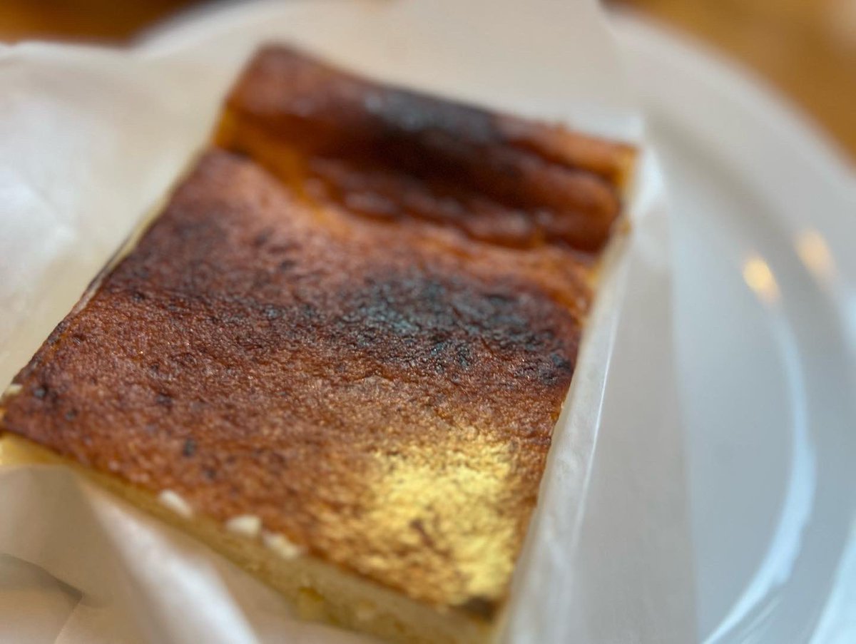 BridgesCamb's tweet photo. Door is open!
What’s up on Xmas menu this week? 
It’s the Burnt Basque Cheesecake. We honestly think it’s Creme Brûlée in disguise. 
Lower in sugar as usual. Just a small sweet treat during this busy time of year to keep you going. #burntbasquecheesecake #xmasmenu #nottoosweet https://t.co/WHfzcA2XRU